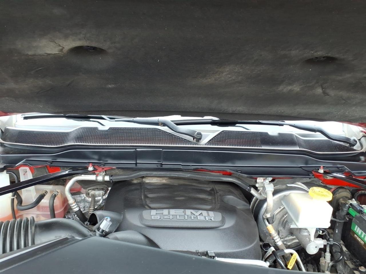 RAM 2500 Tradesman 4x4 Reg Cab 8' Box 2019