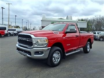 2019 RAM 2500 Tradesman 4x4 Reg Cab 8' Box