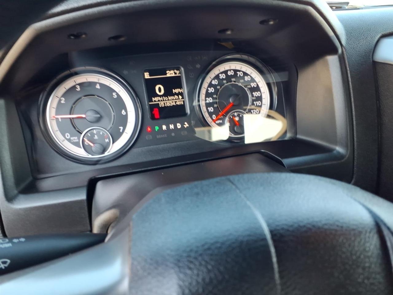 RAM 1500 Classic Warlock 4x4 Crew Cab 5'7" Box 2022