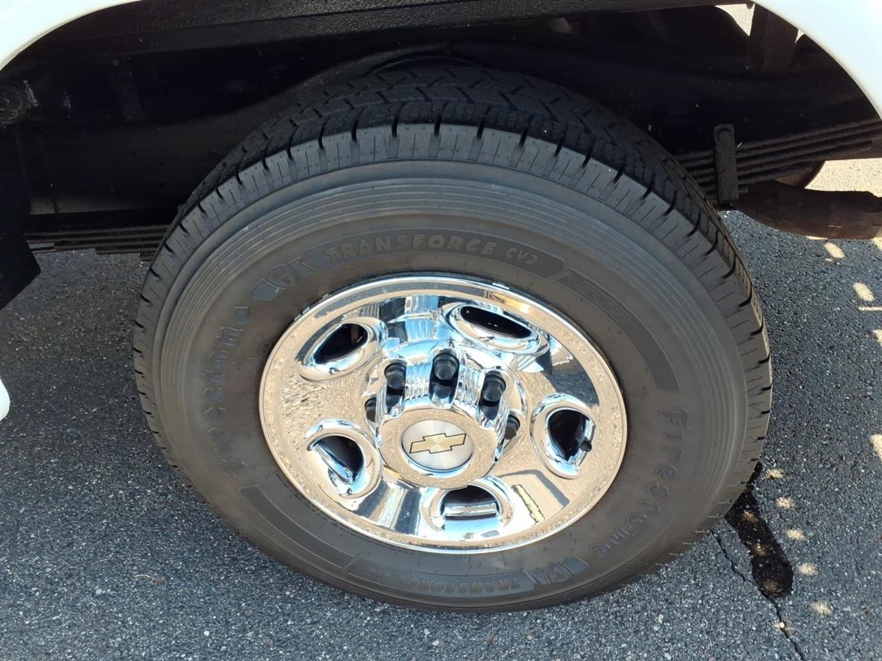 Chevrolet Express Commercial Cutaway 3500 Van 139" 2020