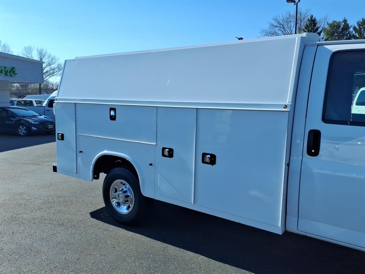 Chevrolet Express Commercial Cutaway 3500 Van 139" 2020