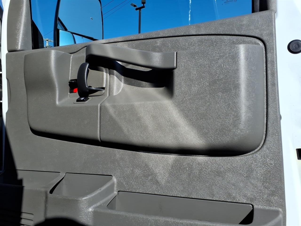 Chevrolet Express Commercial Cutaway 3500 Van 139" 2020