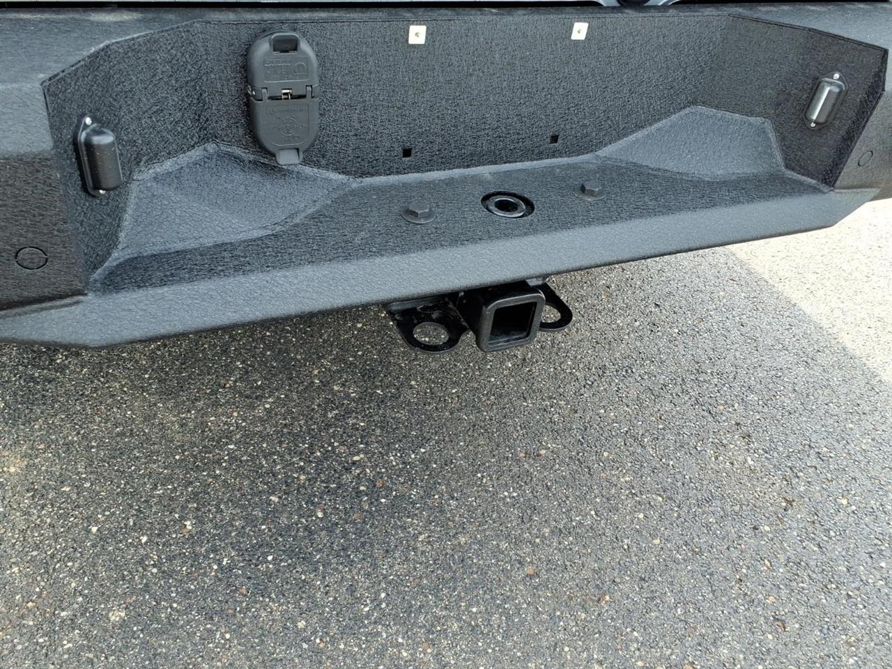 RAM 1500 Classic Tradesman 4x4 Quad Cab 6'4" Box 2023