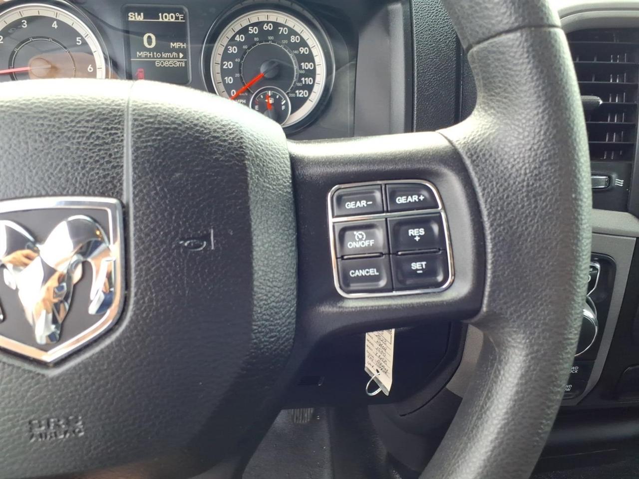 RAM 1500 Classic Tradesman 4x4 Quad Cab 6'4" Box 2023