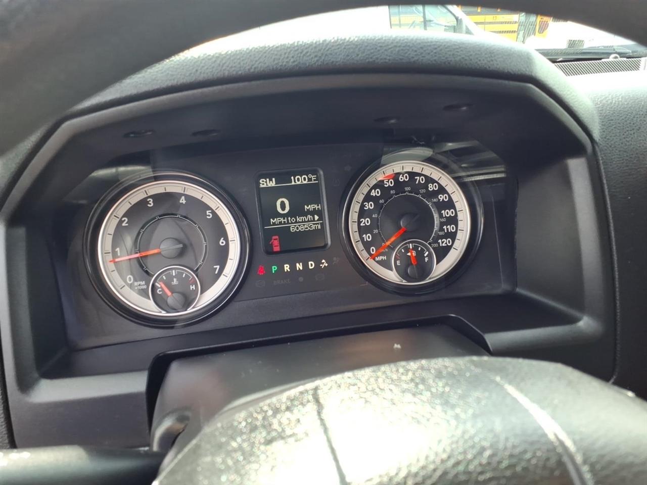 RAM 1500 Classic Tradesman 4x4 Quad Cab 6'4" Box 2023