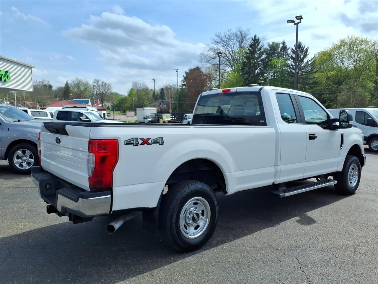 Ford Super Duty F-250 SRW XL 4WD SuperCab 8' Box 2020