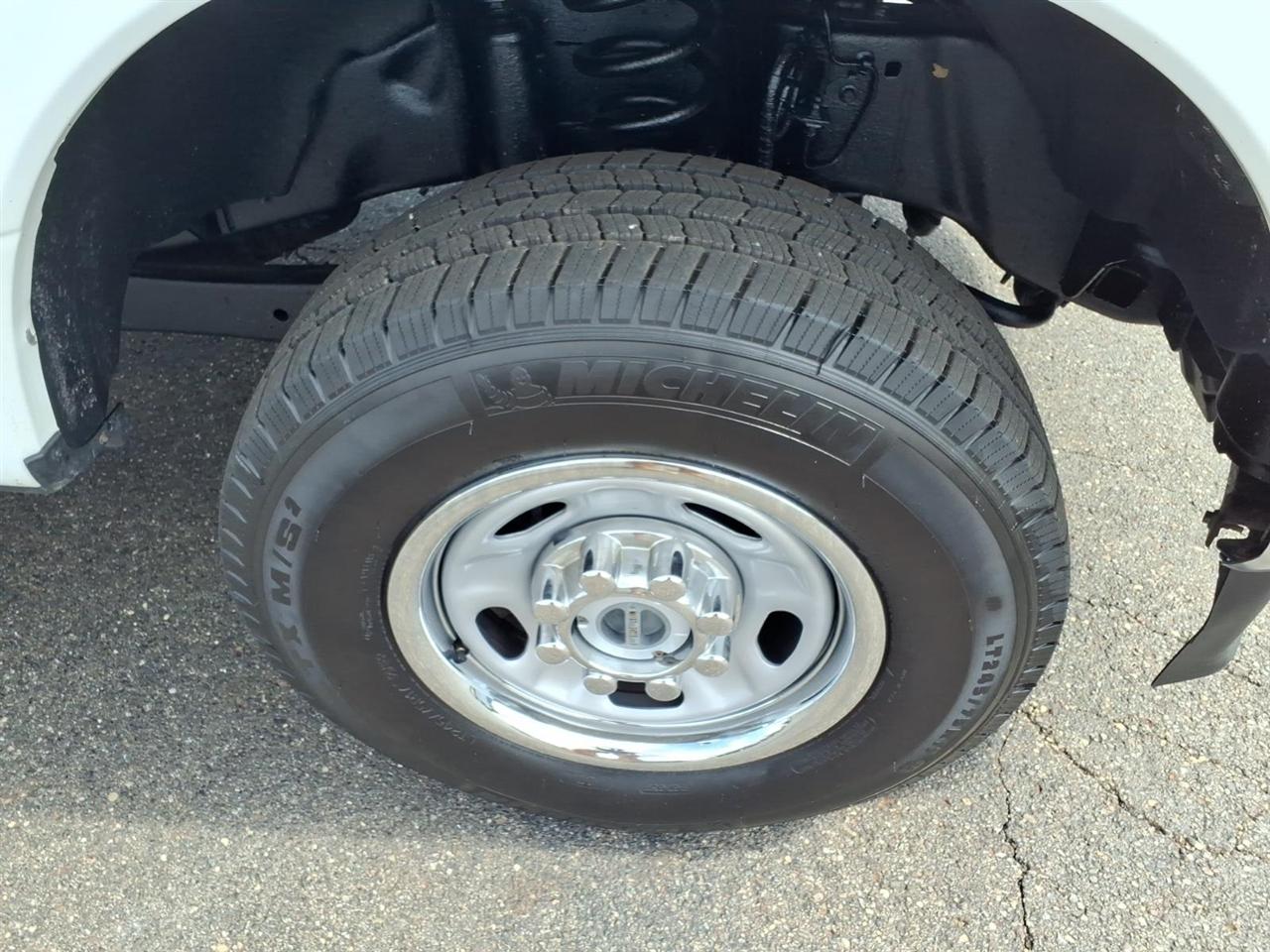 Ford Super Duty F-250 SRW XL 4WD SuperCab 8' Box 2020