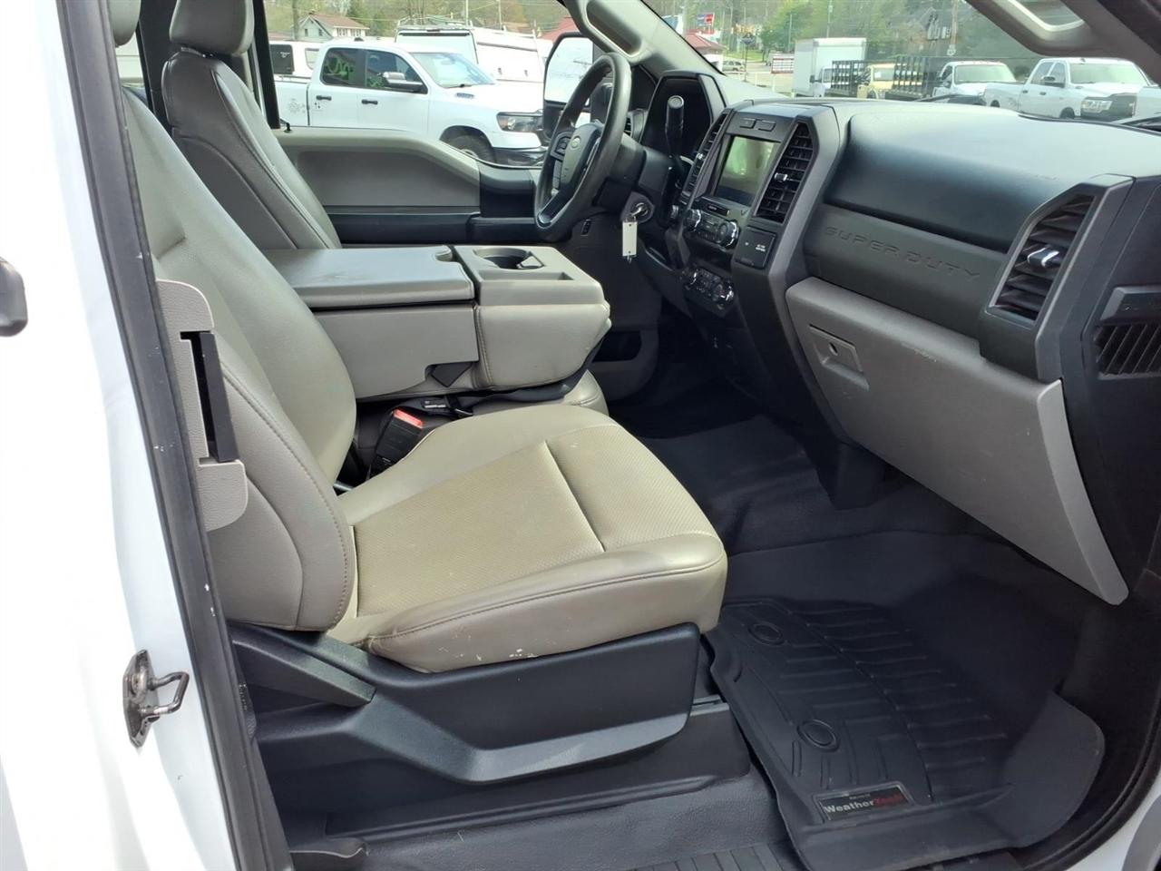 Ford Super Duty F-250 SRW XL 4WD SuperCab 8' Box 2020