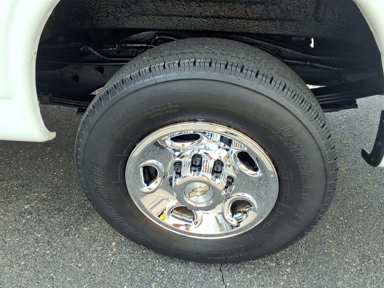 Chevrolet Express Cargo Van RWD 2500 135" 2021