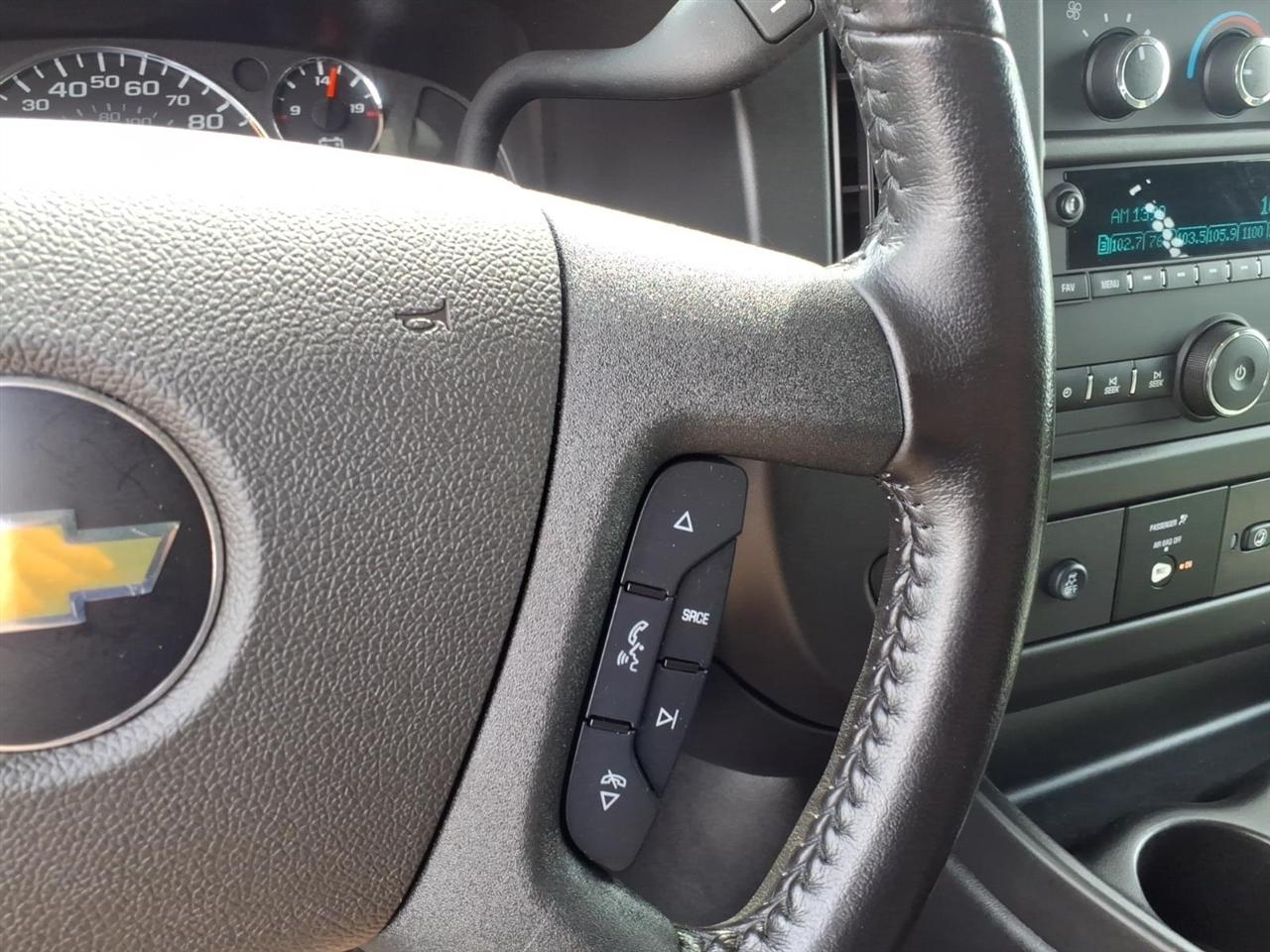 Chevrolet Express Cargo Van RWD 2500 135" 2021