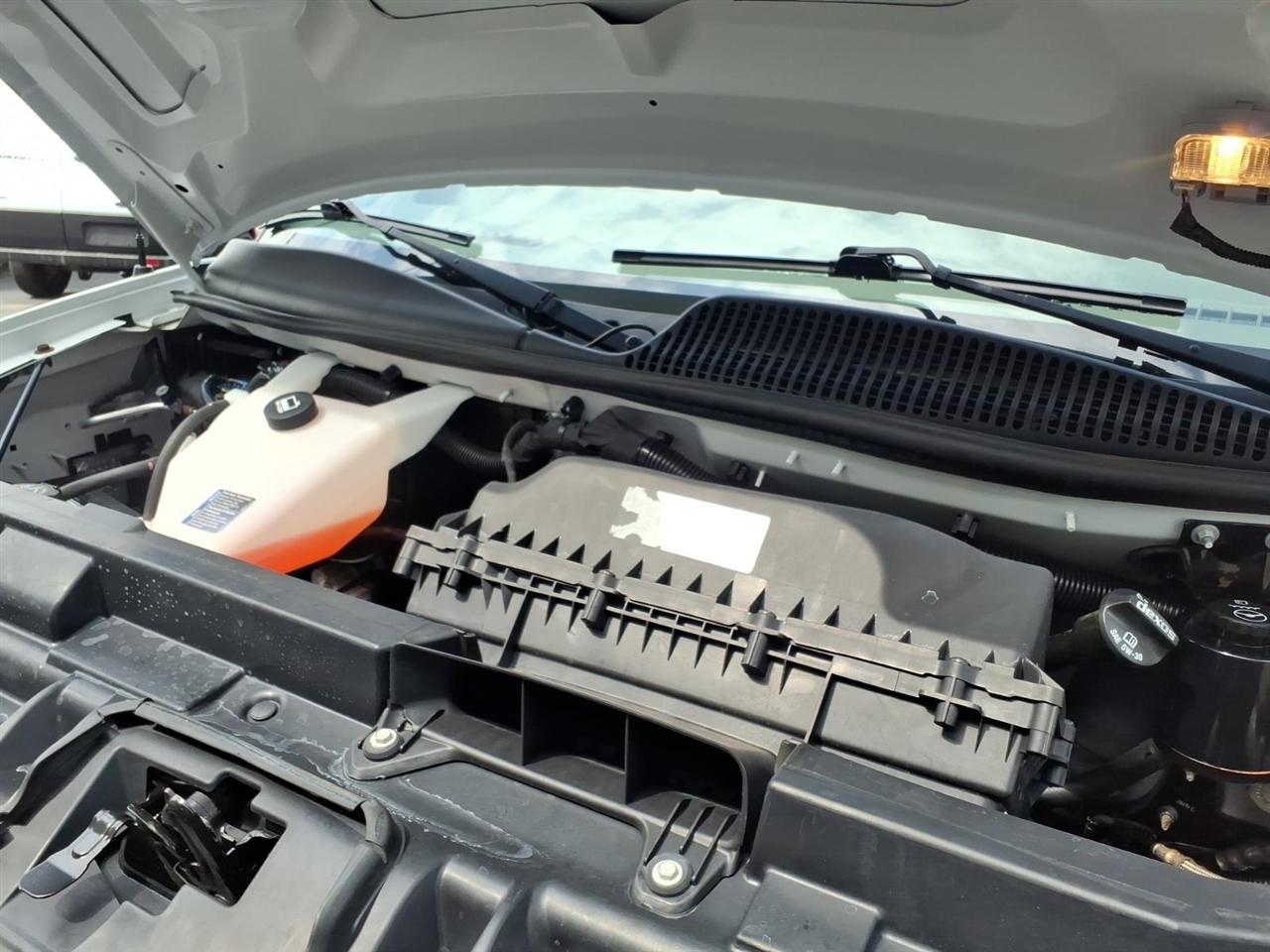 Chevrolet Express Cargo Van RWD 2500 135" 2021