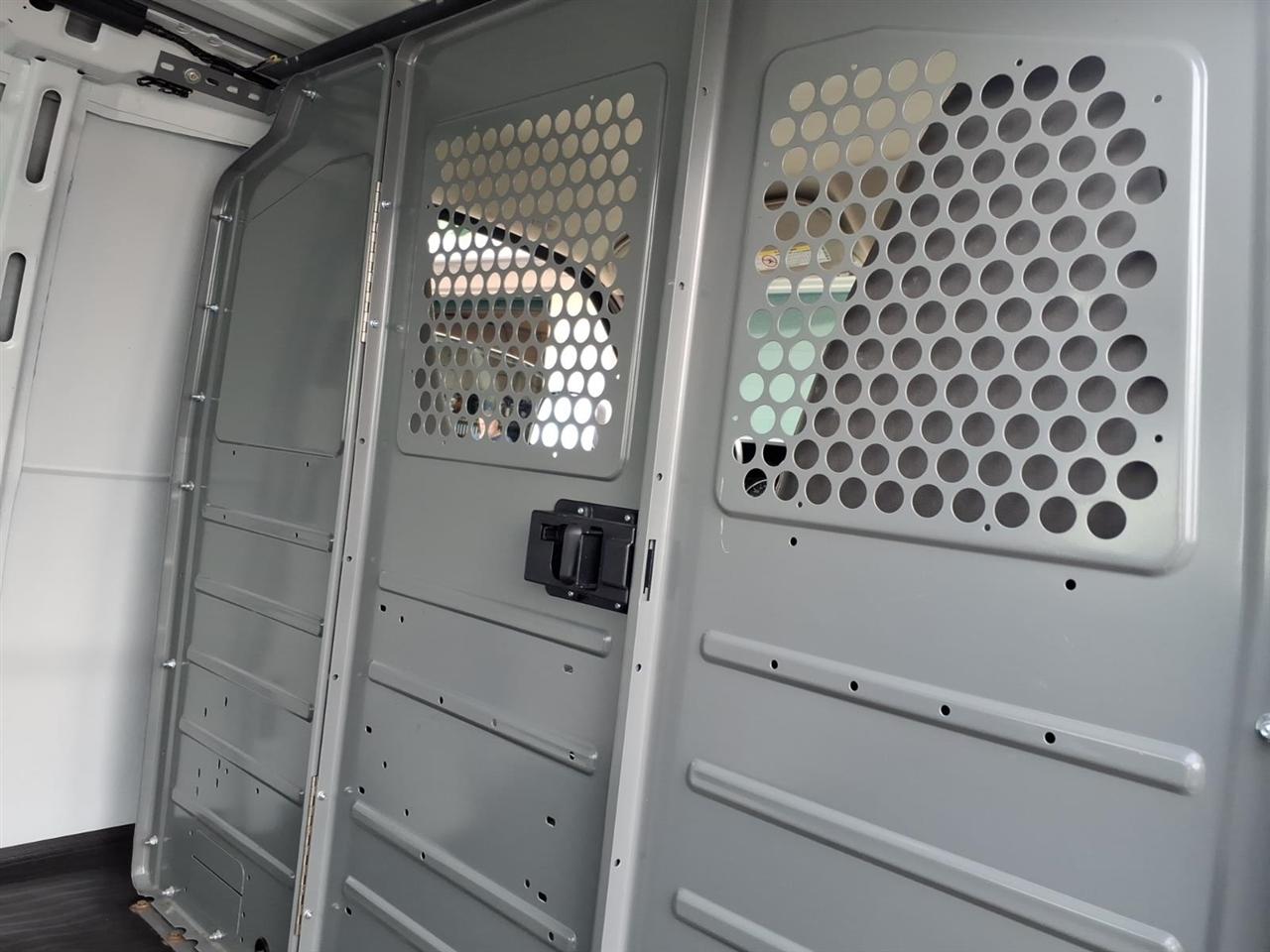 Chevrolet Express Cargo Van RWD 2500 135" 2021