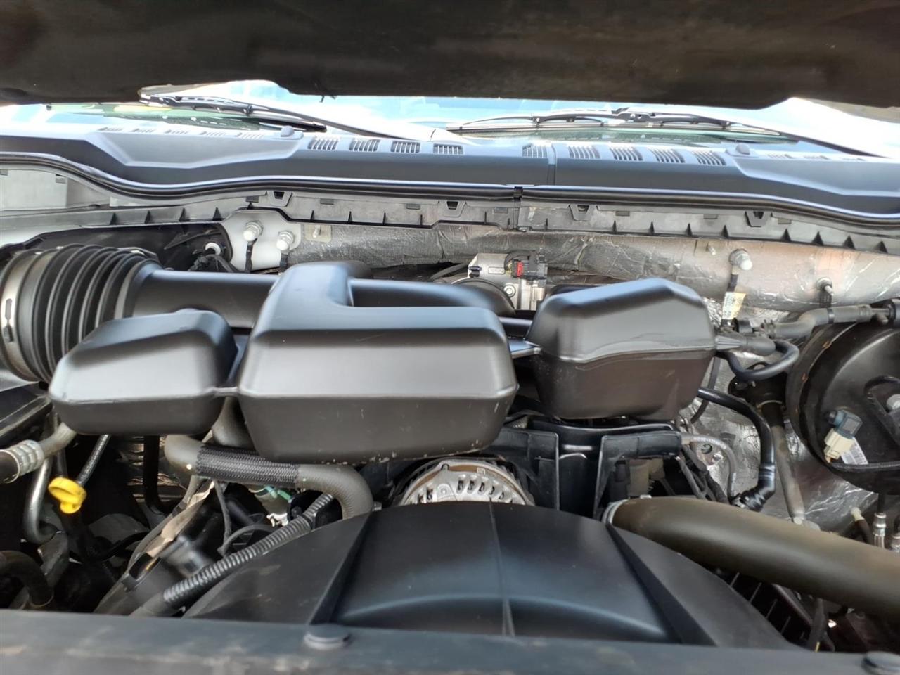 Ford Super Duty F-350 SRW XL 4WD Reg Cab 8' Box 2017