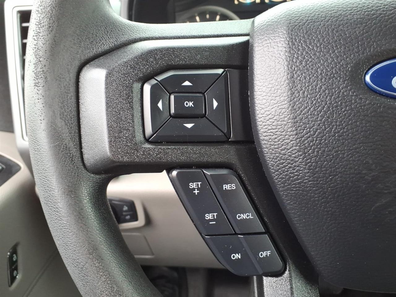 Ford F-150 Lariat 4WD SuperCab 8' Box 2018