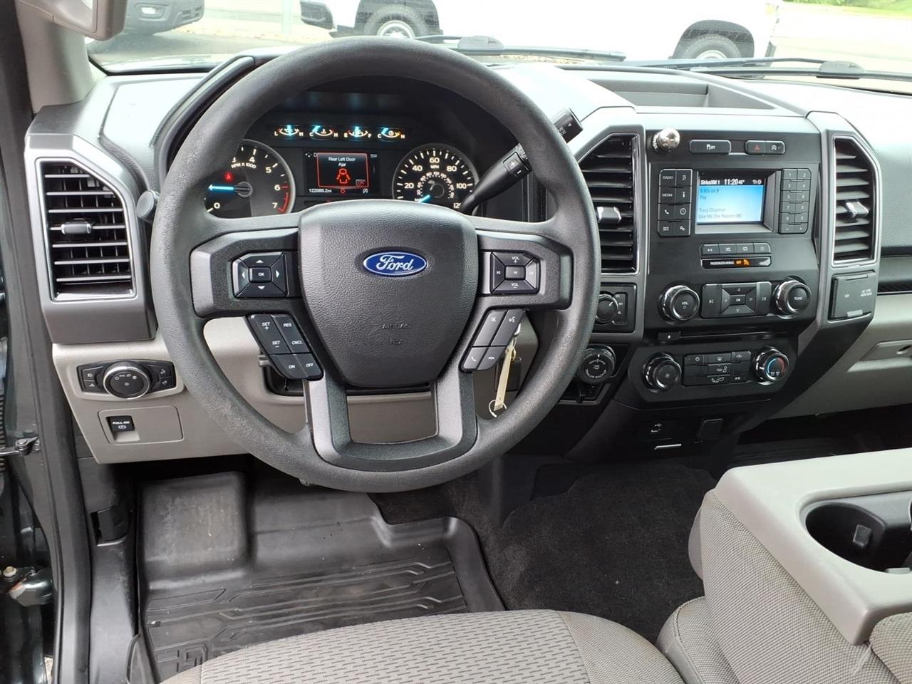 Ford F-150 XL 4WD SuperCab 6.5' Box 2018