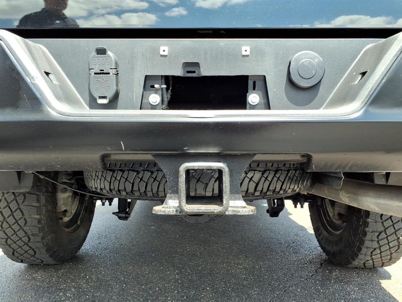 Chevrolet Silverado 3500HD 4WD Reg Cab 142" Work Truck 2021