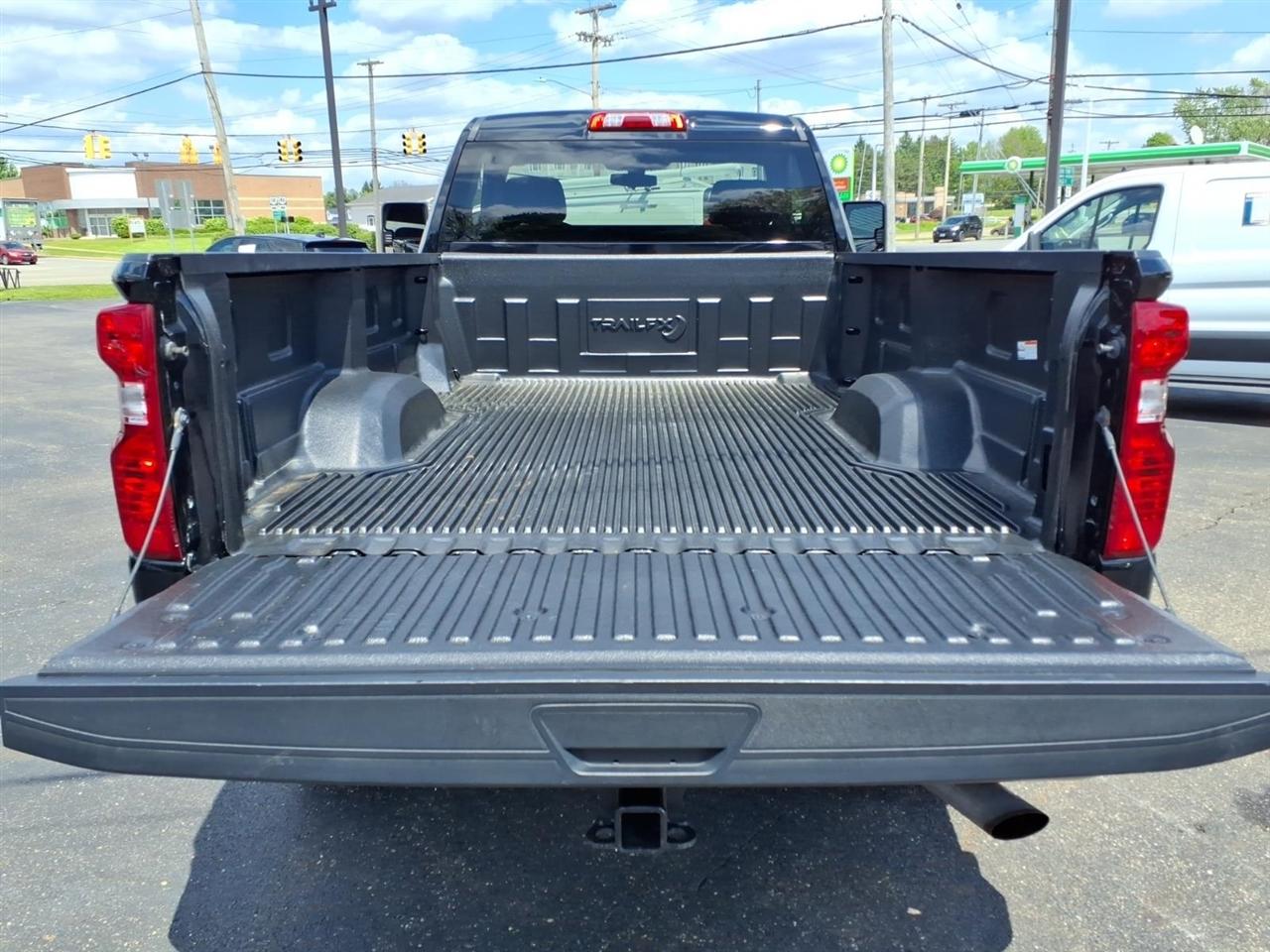 Chevrolet Silverado 3500HD 4WD Reg Cab 142" Work Truck 2021