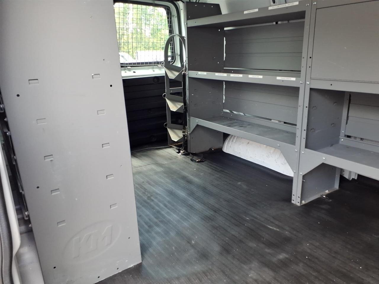 Chevrolet Express Cargo Van RWD 2500 135" 2019