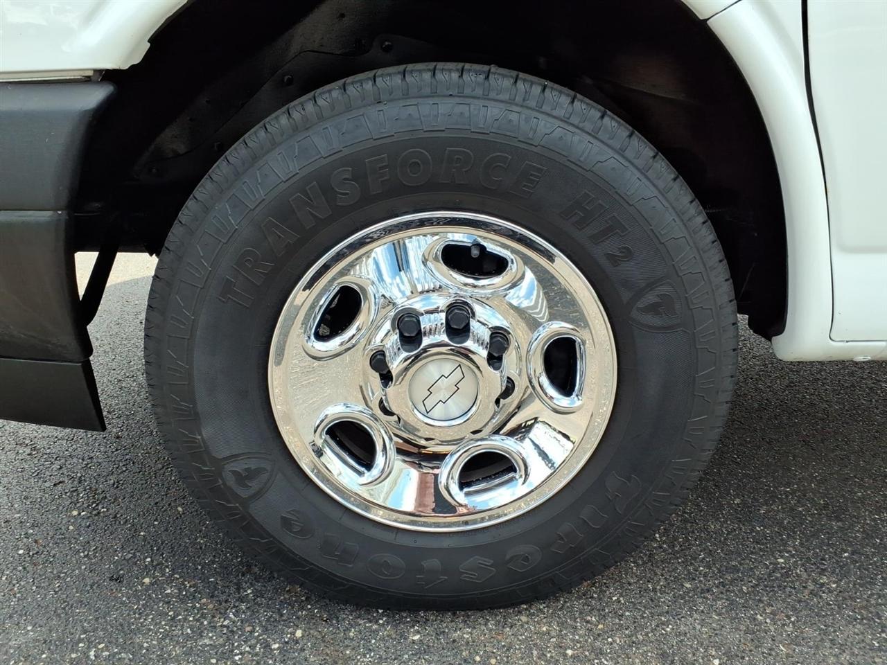 Chevrolet Express Cargo Van RWD 2500 135" 2019