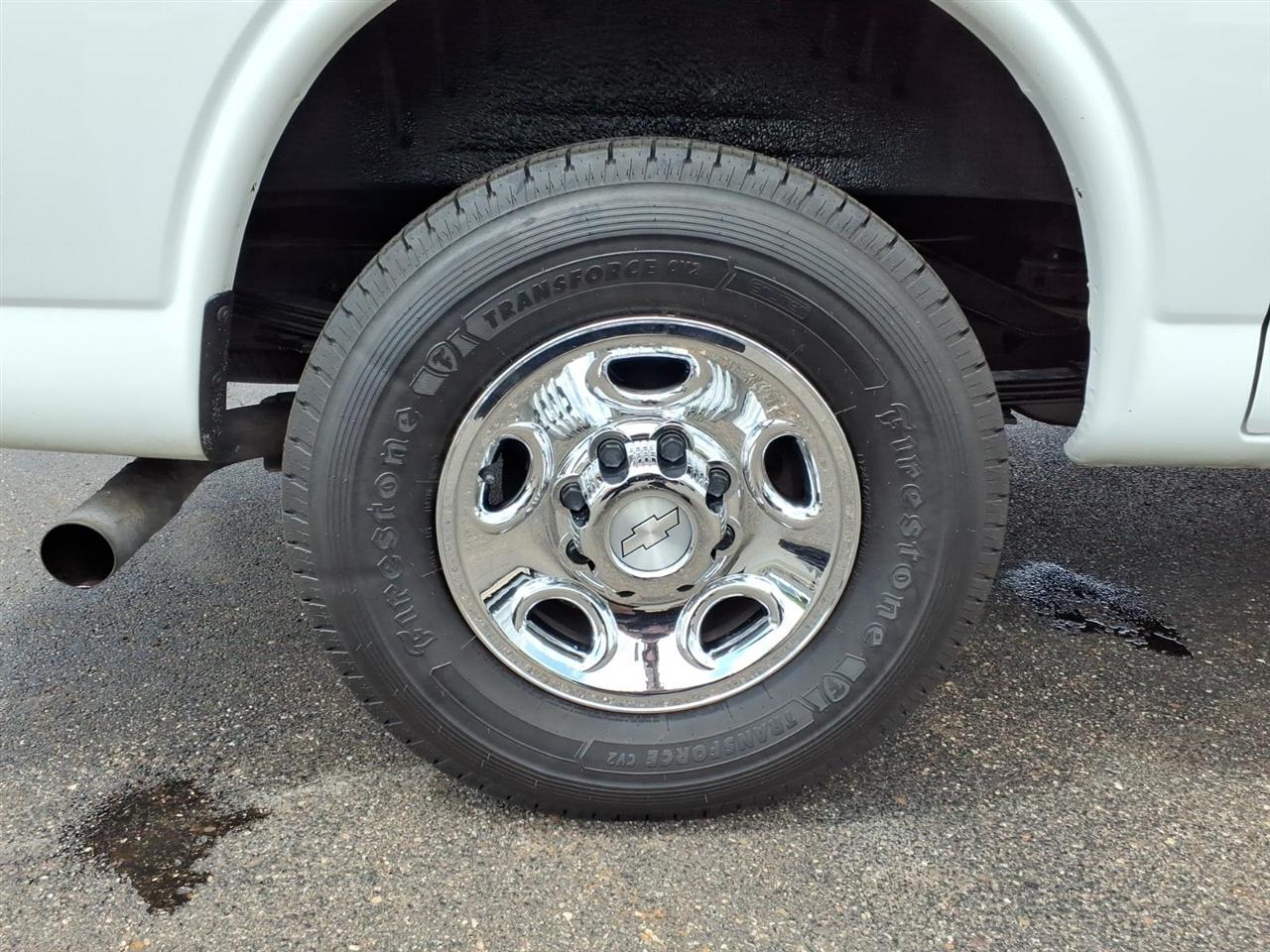 Chevrolet Express Cargo Van RWD 2500 135" 2019