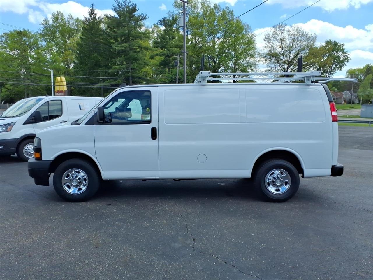 Chevrolet Express Cargo Van RWD 2500 135" 2019