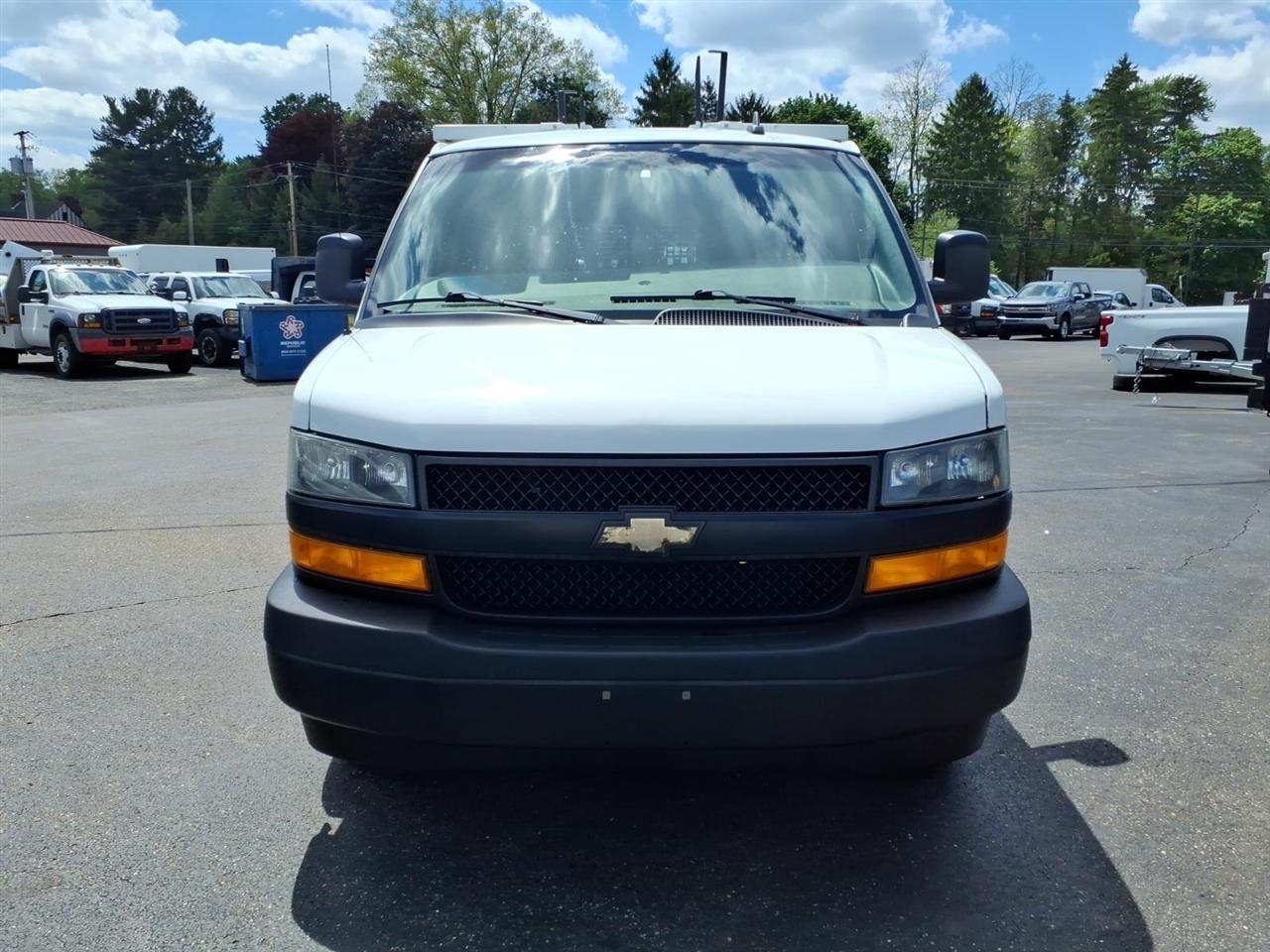 Chevrolet Express Cargo Van RWD 2500 135" 2019
