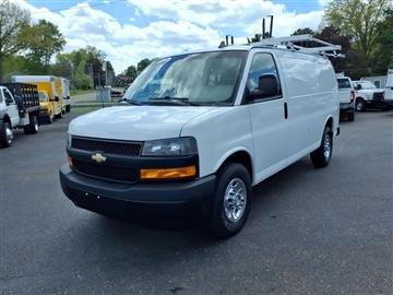 2019 Chevrolet Express Cargo Van RWD 2500 135"