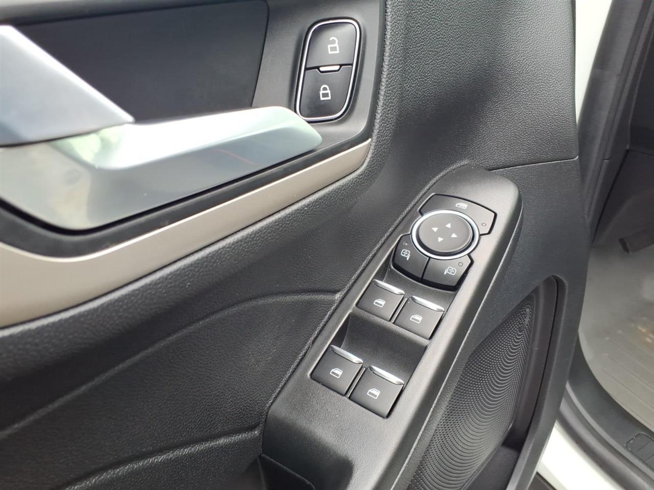 Ford Escape SE AWD 2021