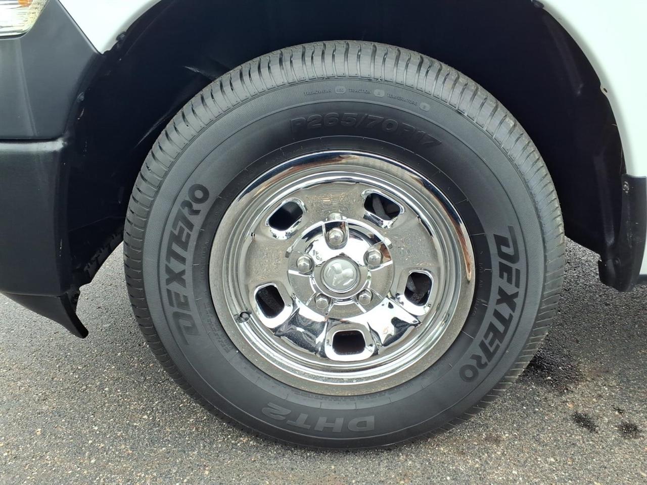 RAM 1500 Classic Tradesman 4x2 Reg Cab 8' Box 2019