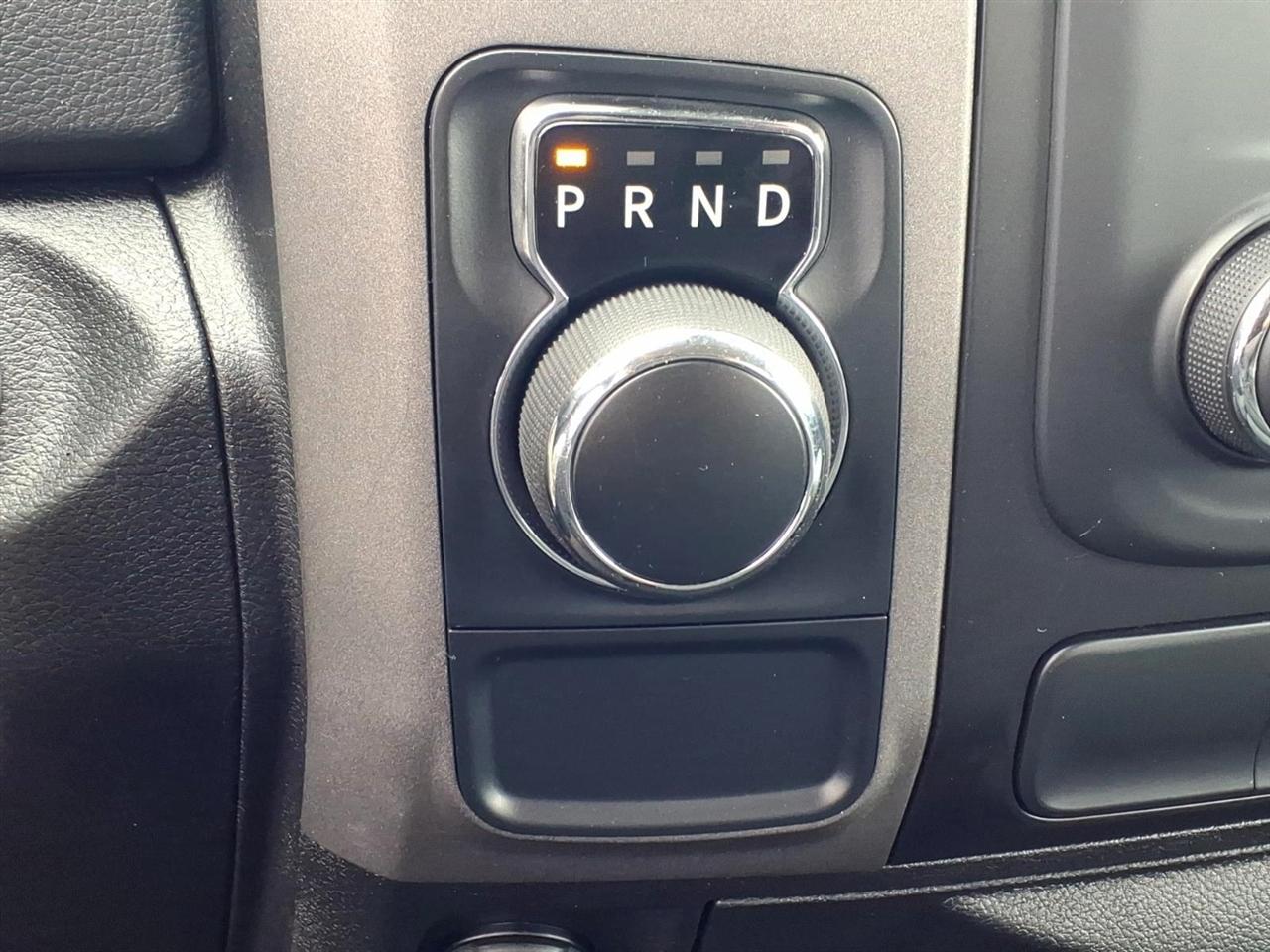 RAM 1500 Classic Tradesman 4x2 Reg Cab 8' Box 2019