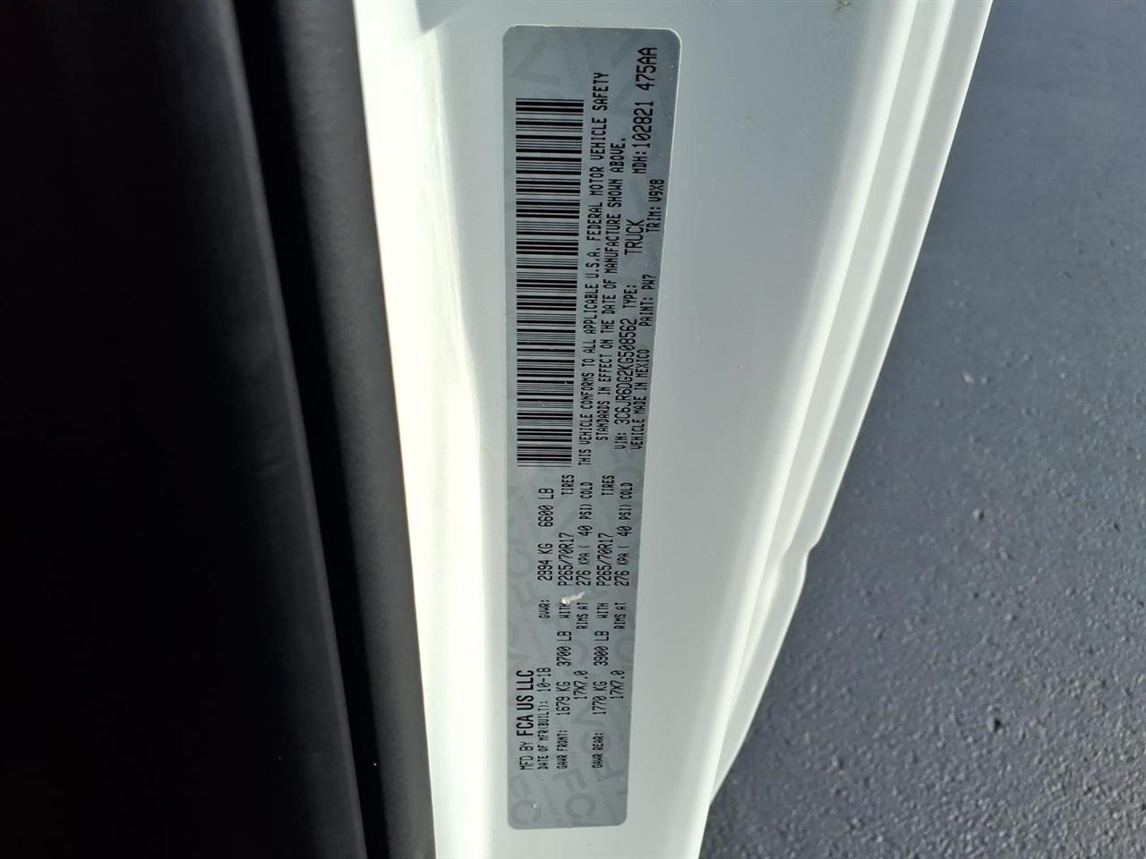 RAM 1500 Classic Tradesman 4x2 Reg Cab 8' Box 2019