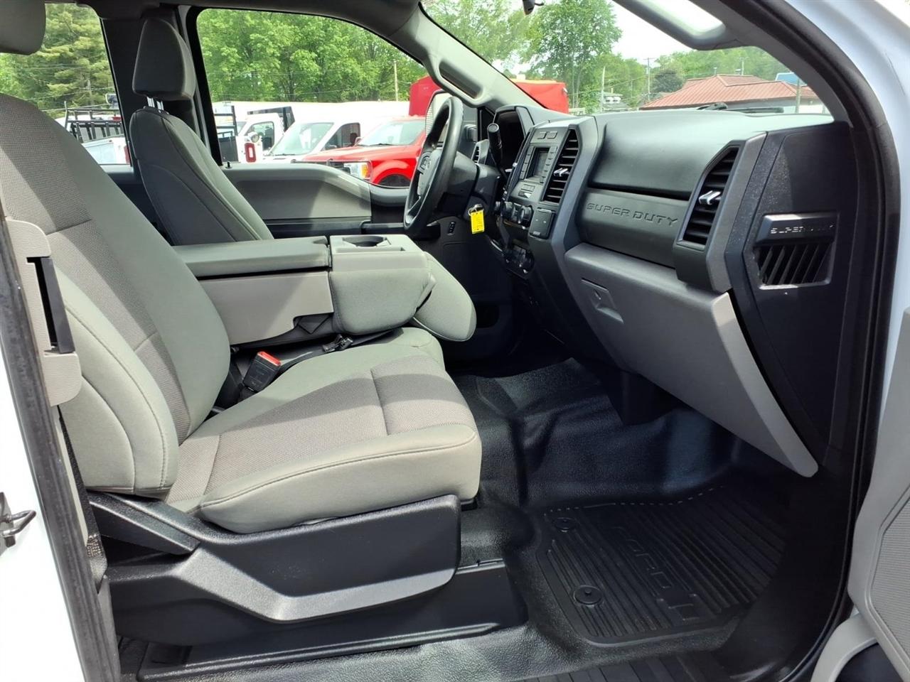 Ford Super Duty F-250 SRW XL 4WD SuperCab 6.75' Box 2020