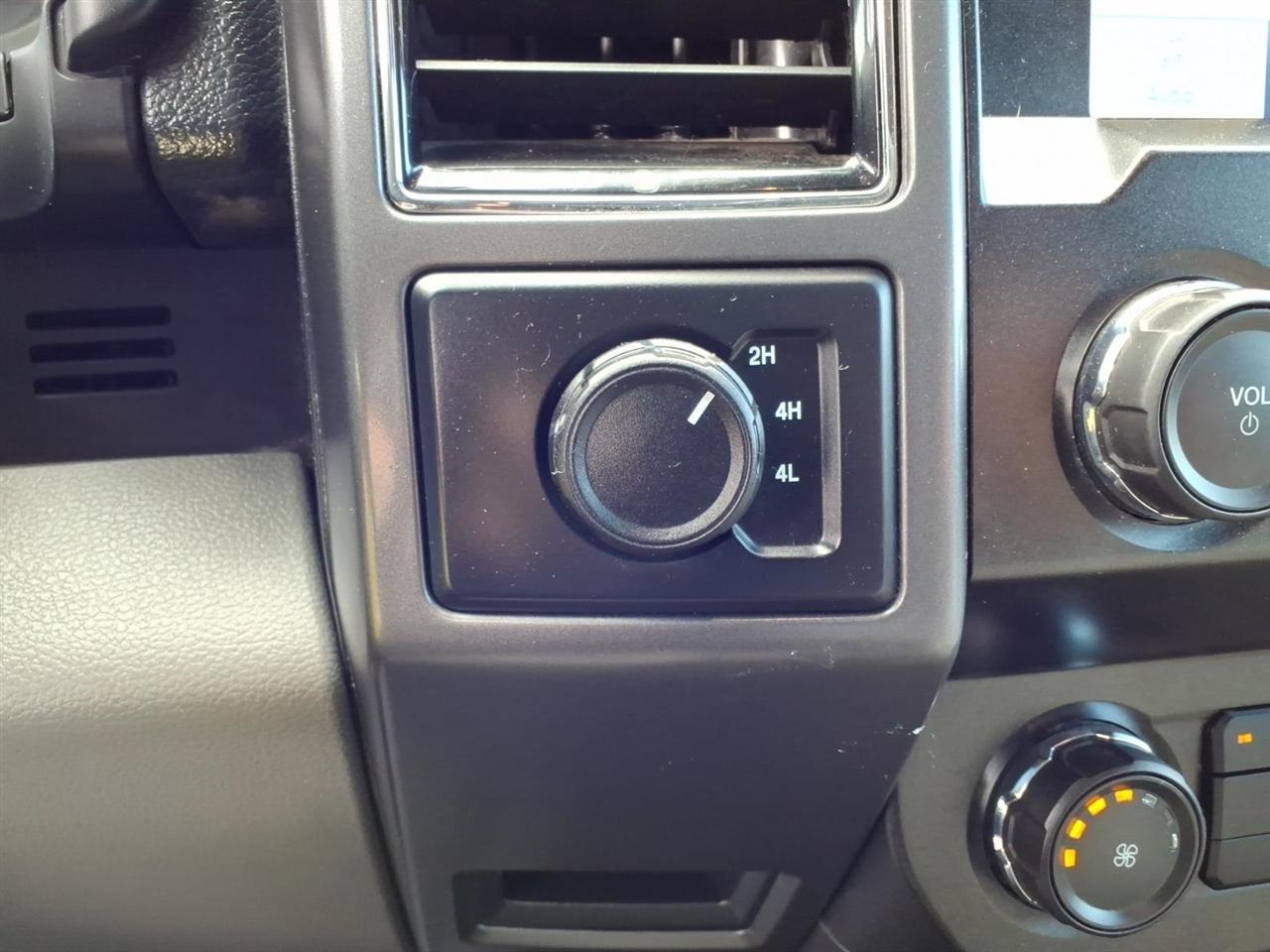 Ford F-150 XL 4WD SuperCrew 5.5' Box 2020