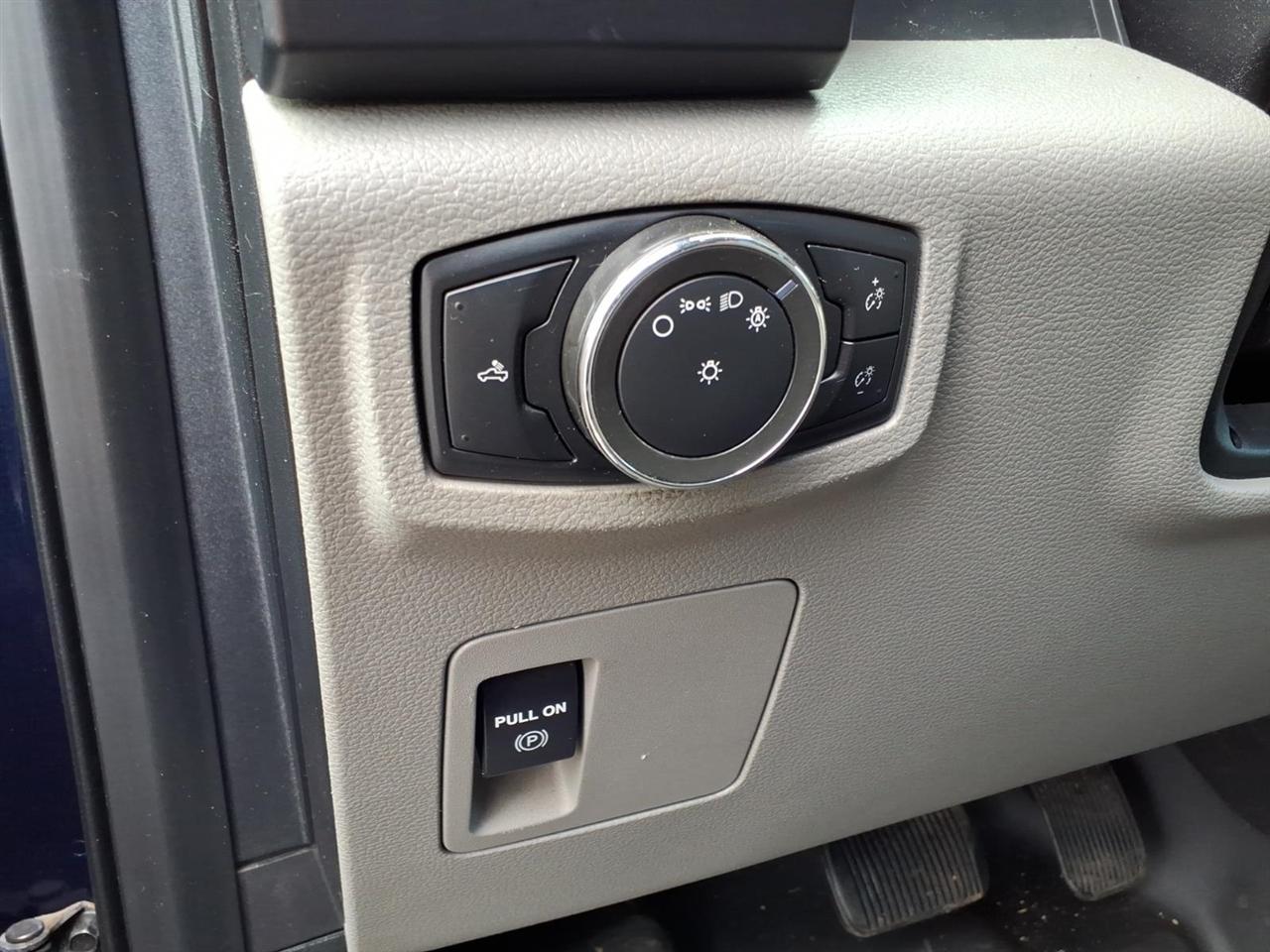 Ford F-150 XL 4WD SuperCab 6.5' Box 2018