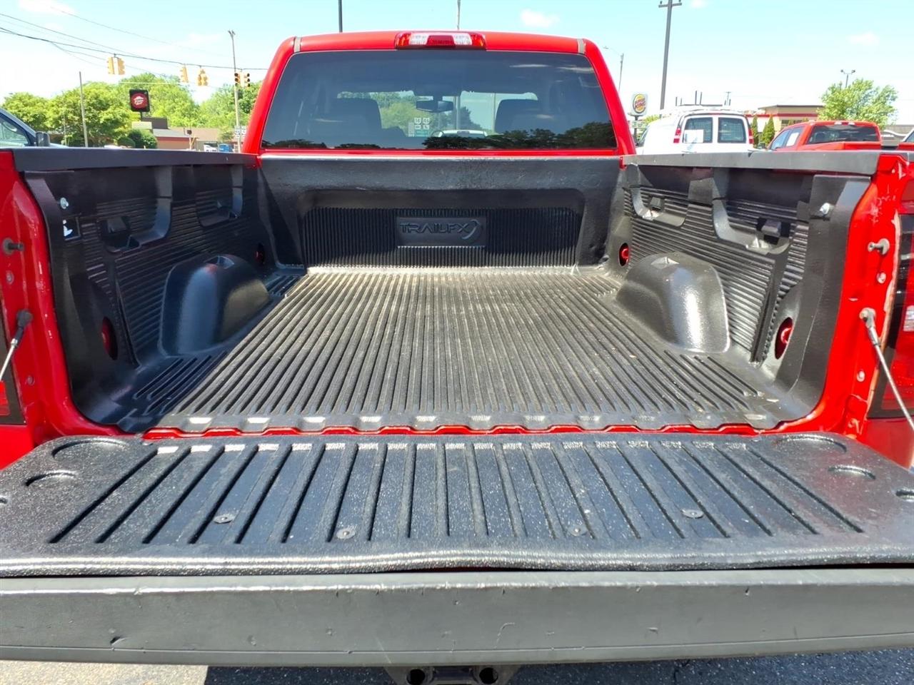 Chevrolet Silverado 2500HD 4WD Double Cab 144.2" LT 2017