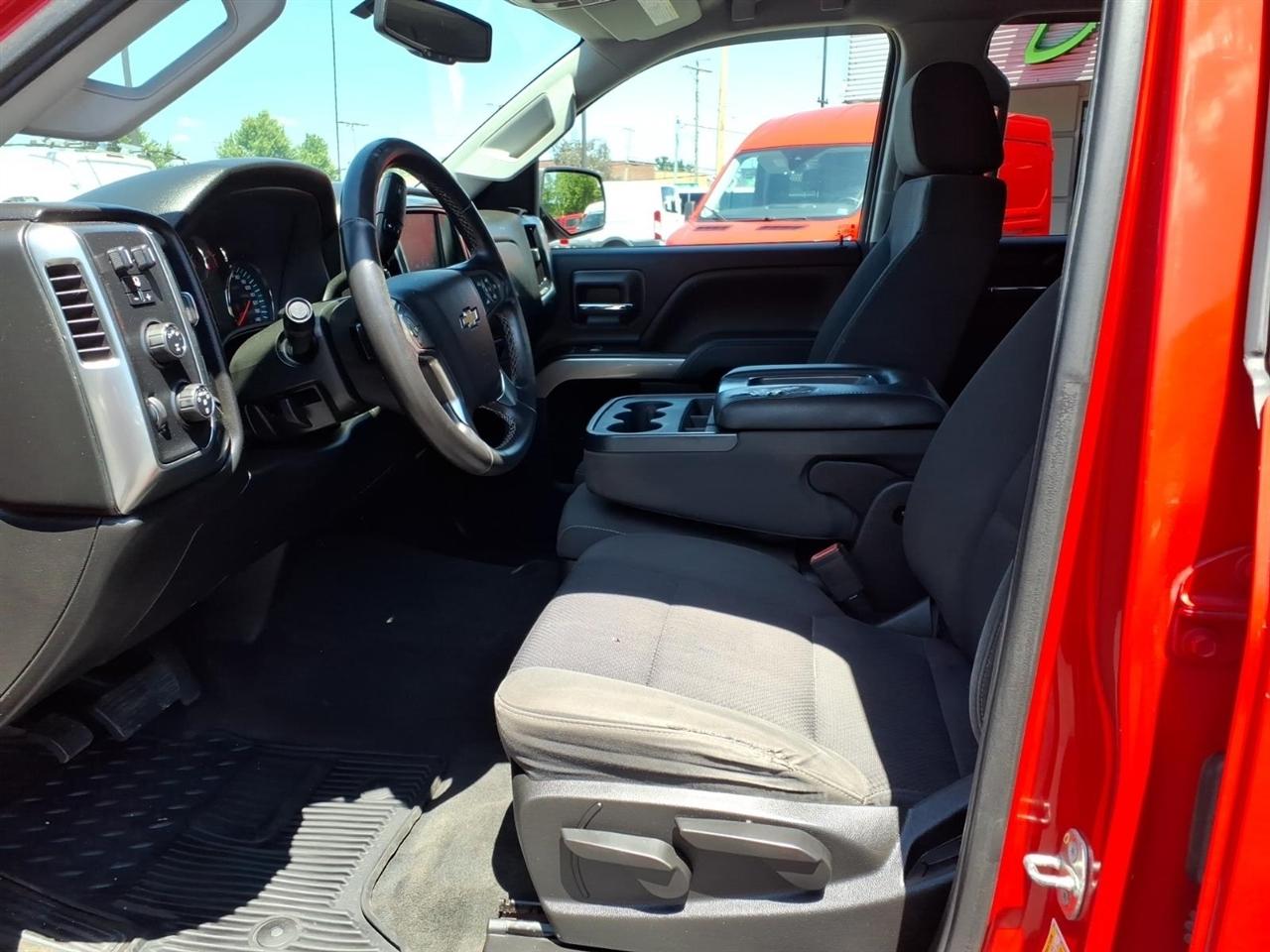 Chevrolet Silverado 2500HD 4WD Double Cab 144.2" LT 2017