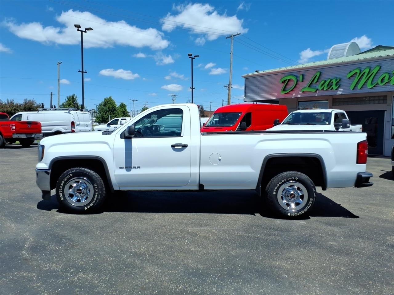 GMC Sierra 1500 2WD Reg Cab 133.0" 2018