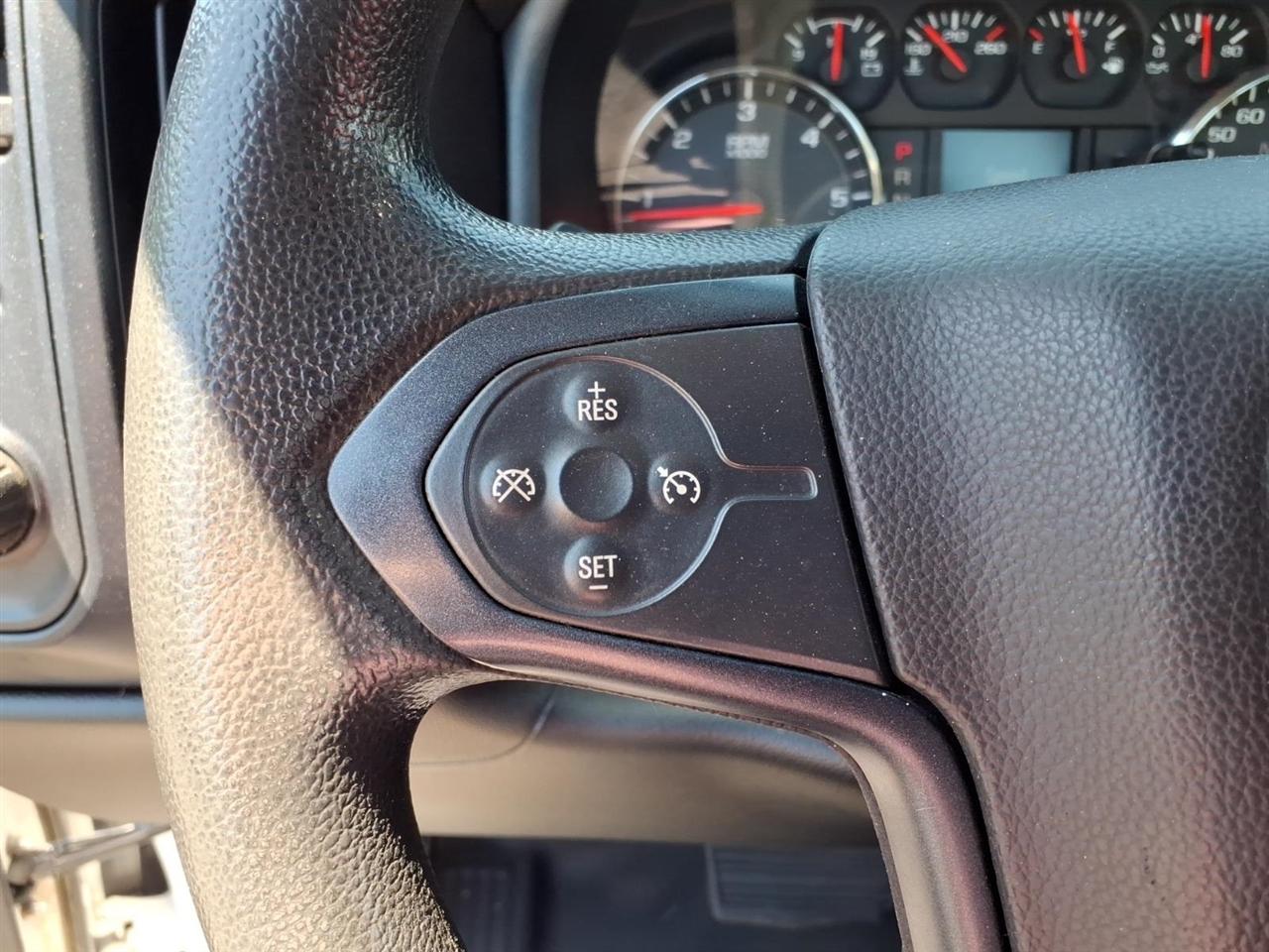 GMC Sierra 1500 2WD Reg Cab 133.0" 2018