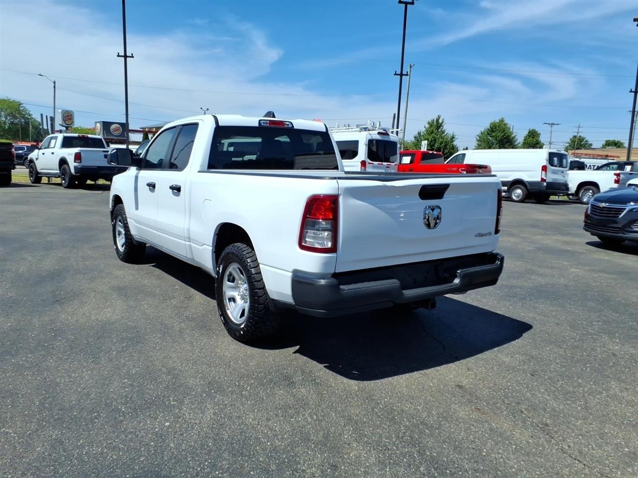 RAM 1500 Tradesman 4x4 Quad Cab 6'4" Box 2024