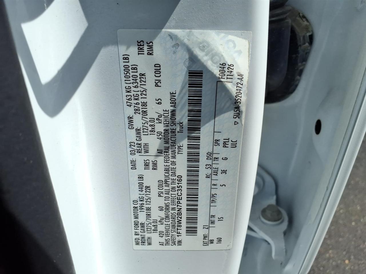 Ford Super Duty F-250 SRW XL 4WD Crew Cab 6.75' Box 2023