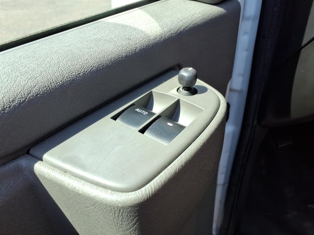 Chevrolet Express Cargo Van RWD 2500 135" 2022