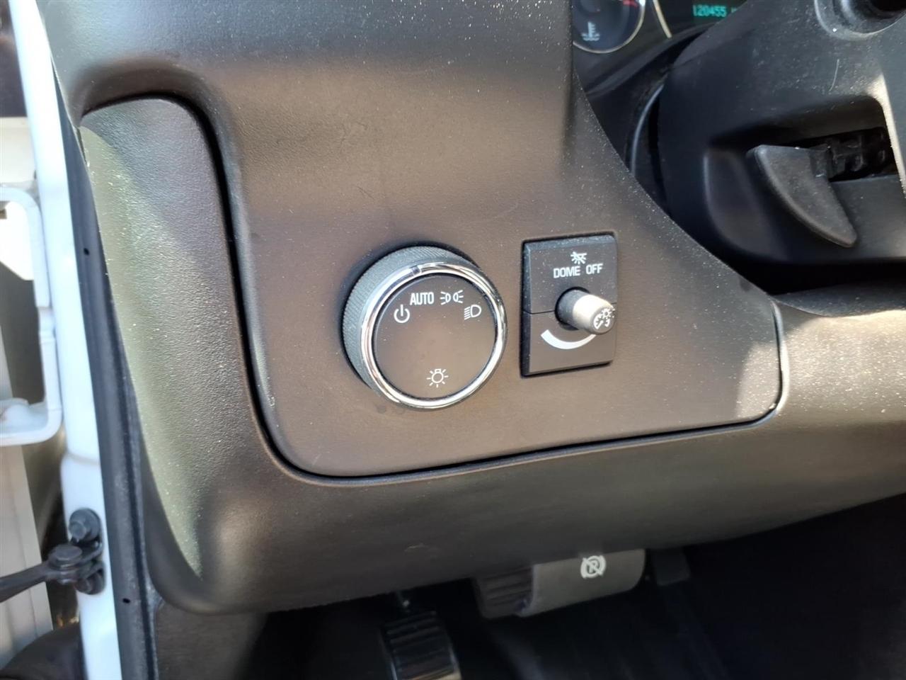 Chevrolet Express Cargo Van RWD 2500 135" 2022