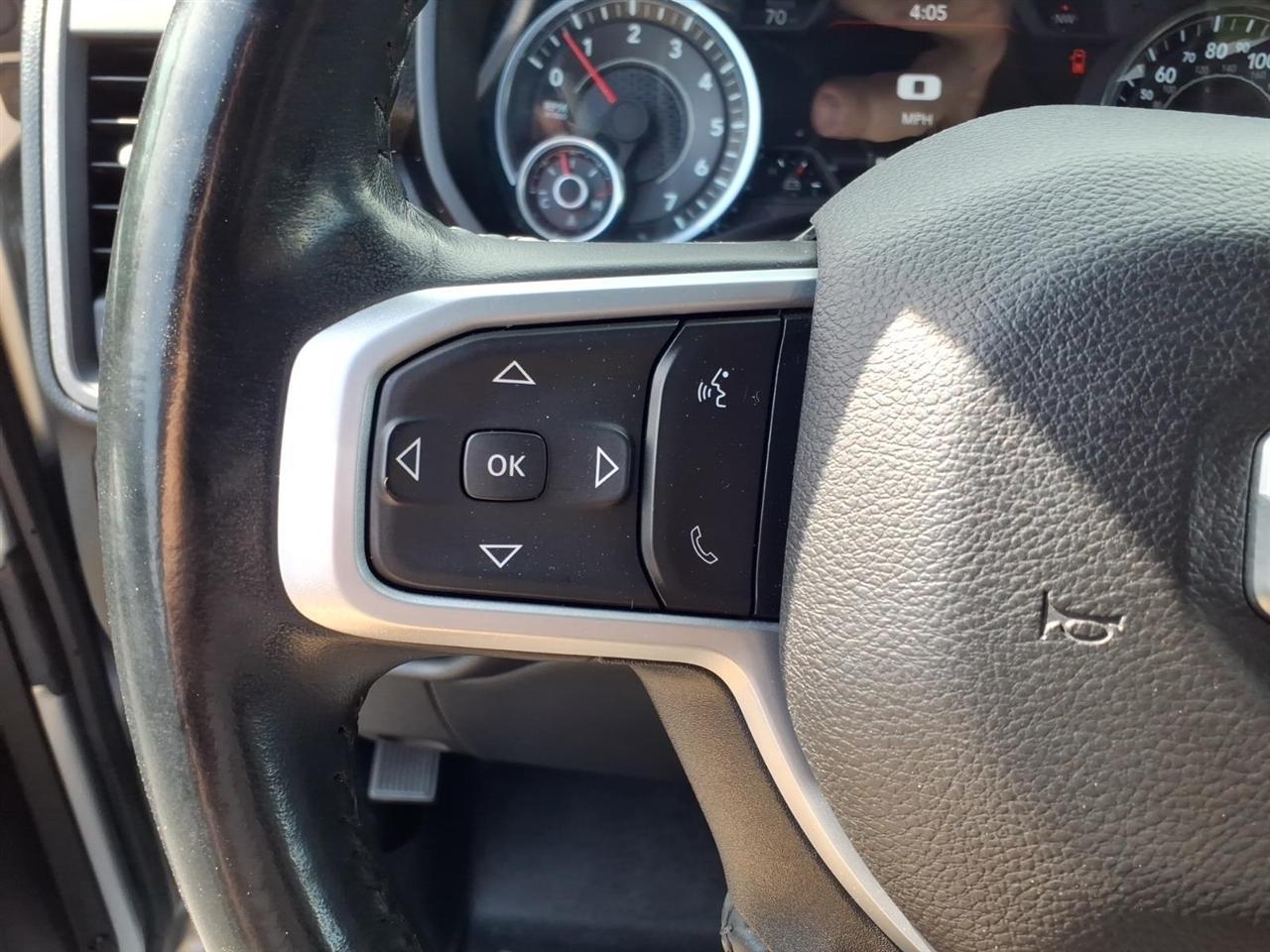 RAM 2500 Tradesman 4x4 Crew Cab 8' Box 2023
