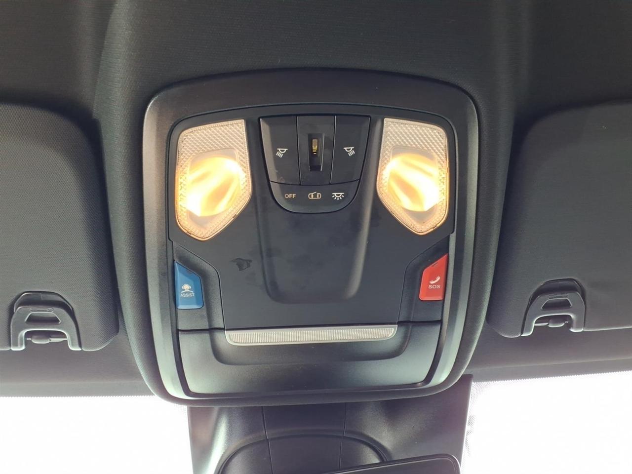 RAM 2500 Tradesman 4x4 Crew Cab 8' Box 2023