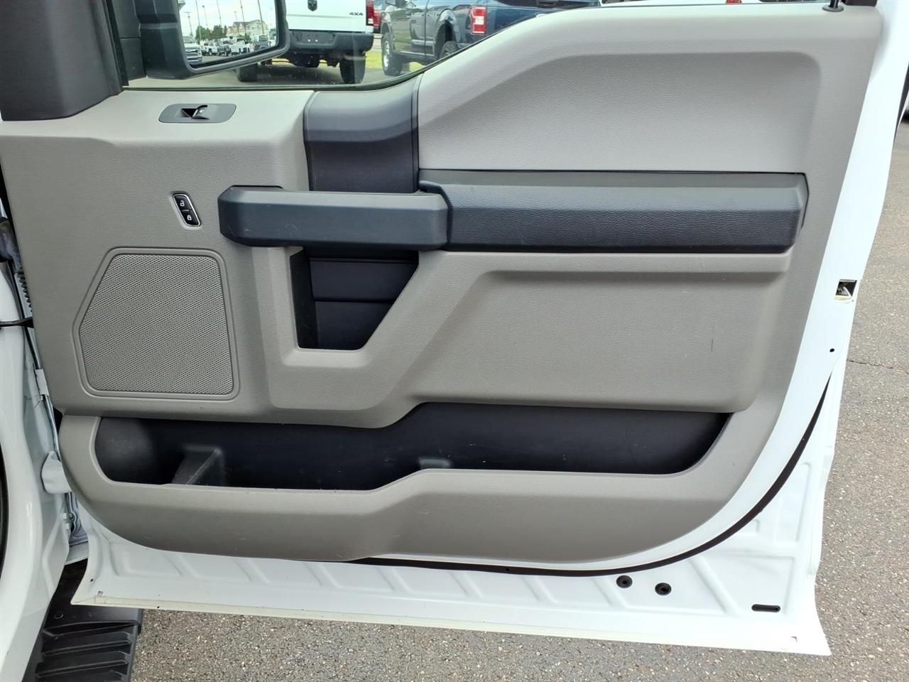 Ford F-150 XL 4WD 8 ft. 2019