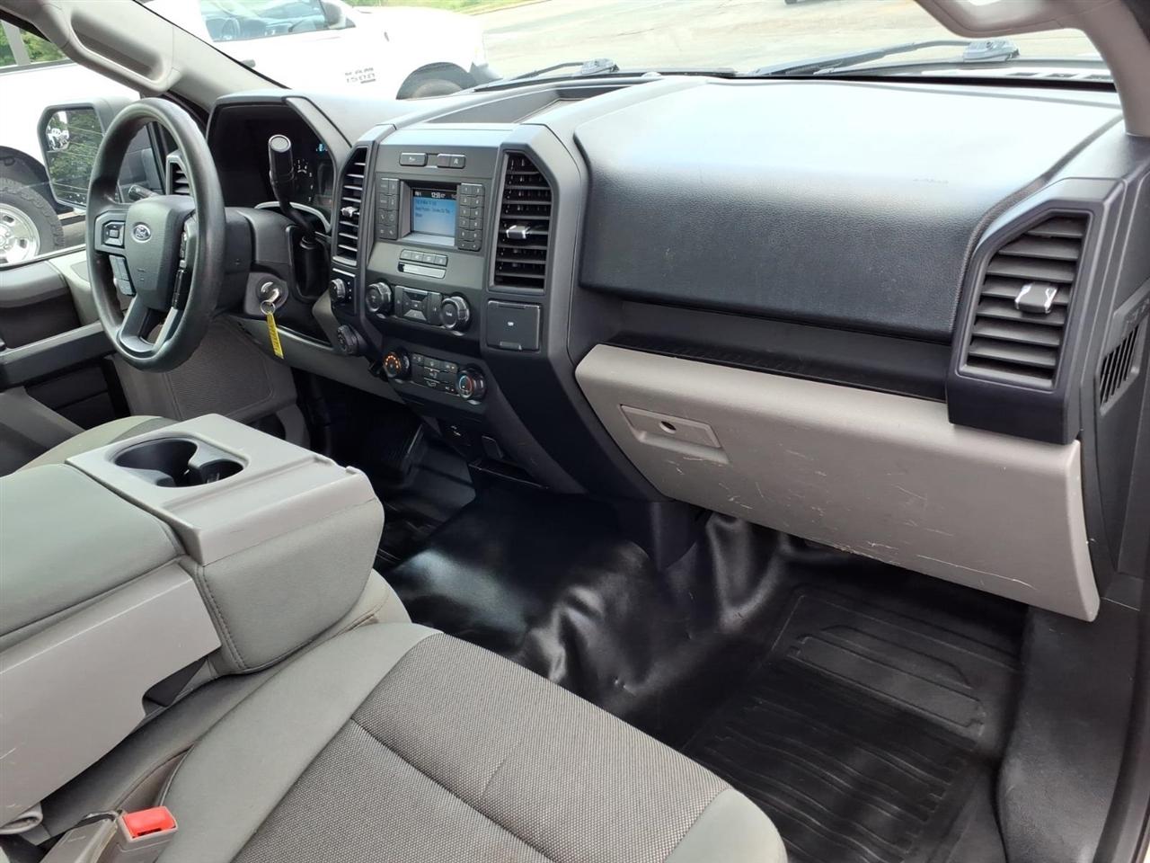 Ford F-150 XL 4WD 8 ft. 2019