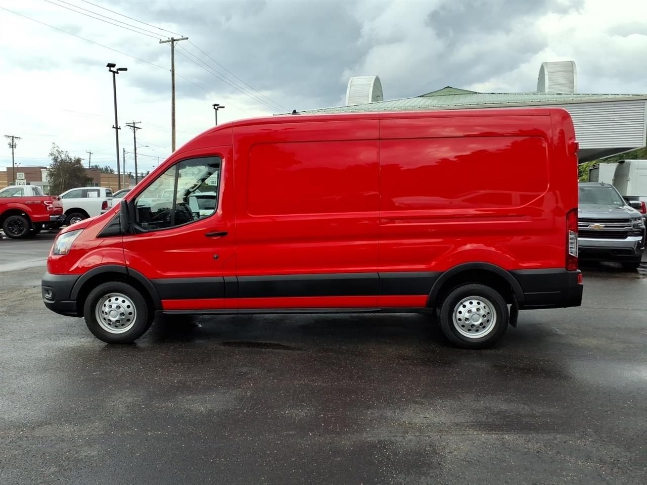Ford Transit Cargo Van T-250 130" Med Rf 9070 GVWR AWD 2023