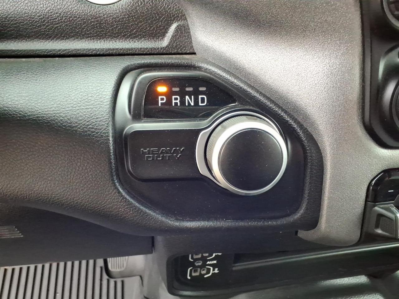 RAM 2500 Tradesman 4x4 Crew Cab 8' Box 2024