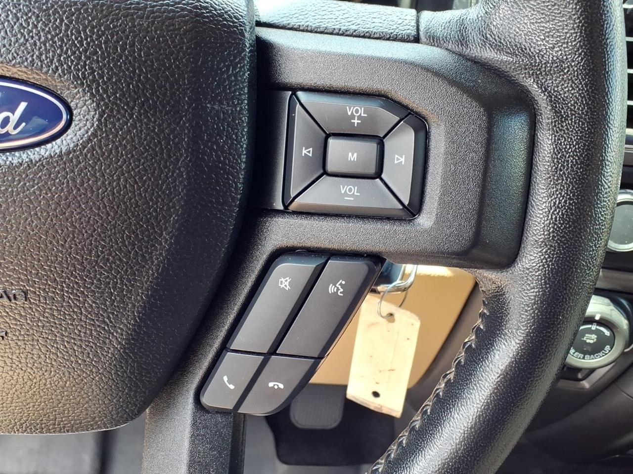 Ford F-150 XL 4WD SuperCrew 5.5' Box 2017