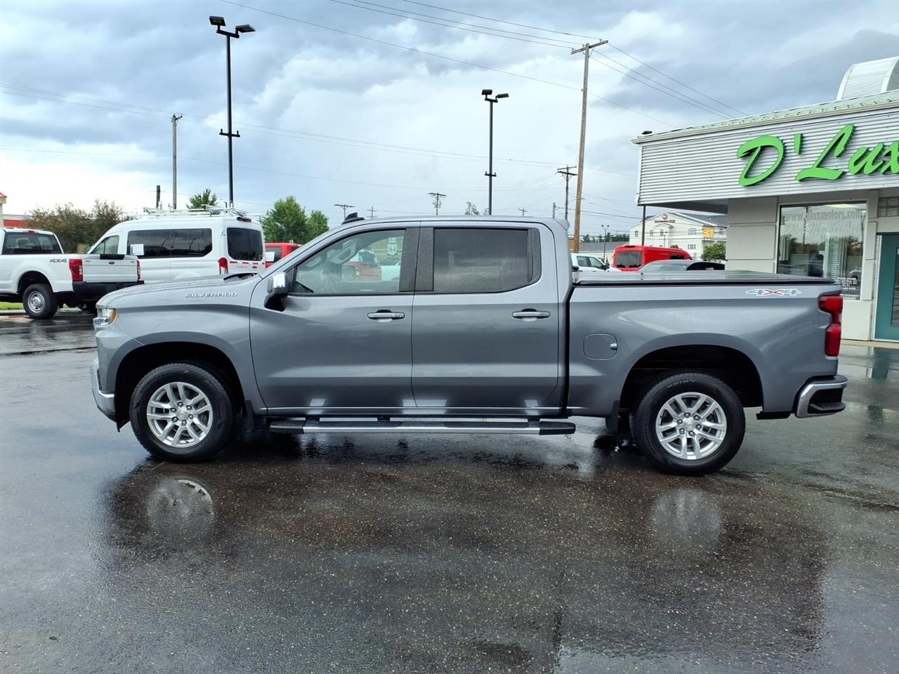 Chevrolet Silverado 1500 4WD Crew Cab 147" LT w/1LT 2021